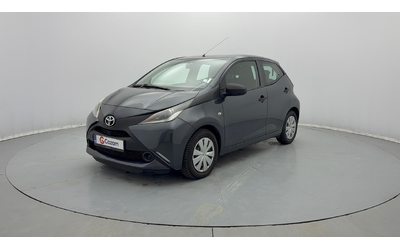 Toyota Aygo - автомобили, коли, обяви за нови и употребявани 8