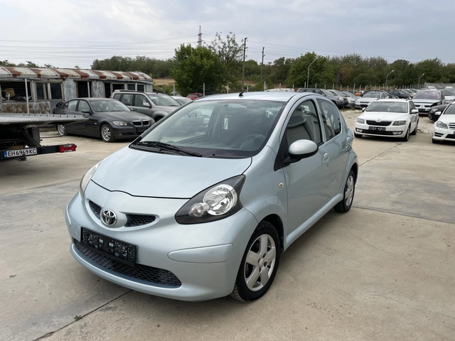 Toyota Aygo 1.0i* 140000km* Нова* UNIKAT* - автомобили, коли, обяви за нови и употребявани 1