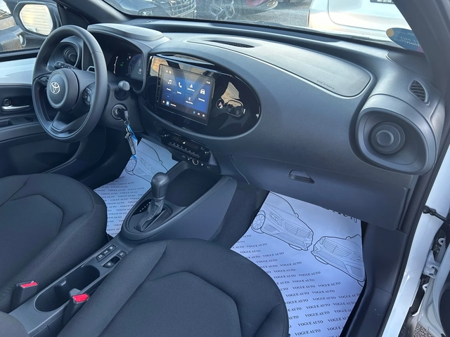 Toyota Aygo X* 1.5HEV* ФАБРИЧНО НОВ - автомобили, коли, обяви за нови и употребявани 5