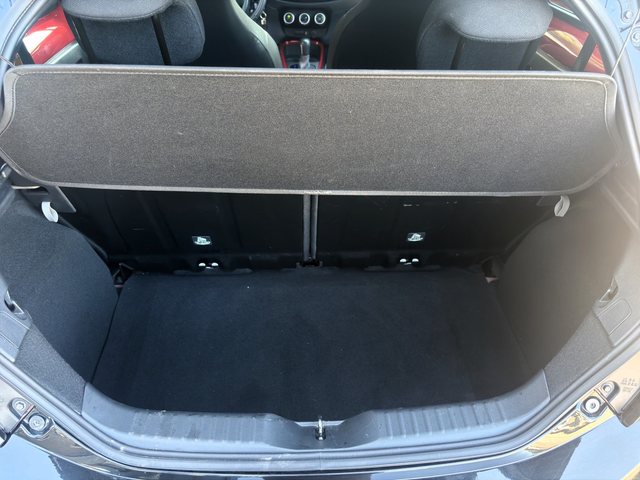 Toyota AYGO X 1.0 VVT-i, Black & White CVT - автомобили, коли, обяви за нови и употребявани 12