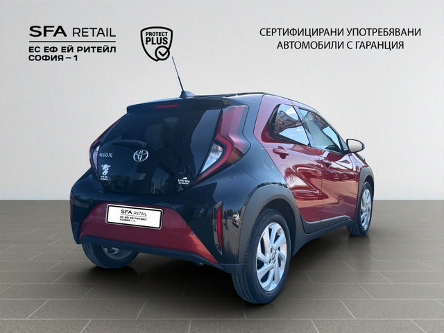 Toyota AYGO X 1.0 VVT-i, Black & White CVT - автомобили, коли, обяви за нови и употребявани 5