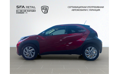 Toyota AYGO X 1.0 VVT-i, Black & White CVT - автомобили, коли, обяви за нови и употребявани 8