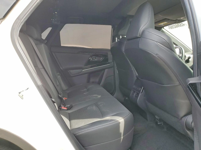 Toyota bZ4X * LIMITED* КОЖА* ПОДГРЕВ* AWD* PANORAMA* - автомобили, коли, обяви за нови и употребявани 10