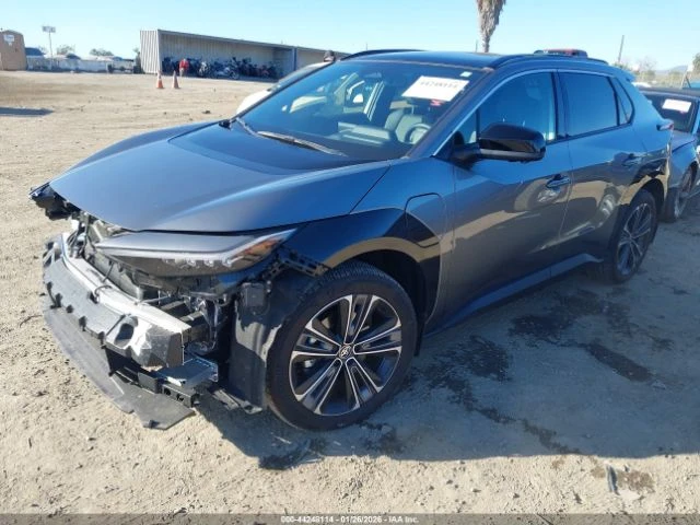 Toyota bZ4X * LIMITED* ПАНОРАМА* LED* NAVI* - автомобили, коли, обяви за нови и употребявани 1