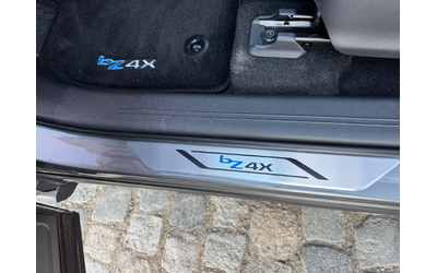 Toyota bZ4X Luxury Premium/NAVI/PANO/KAM/Full...ГАРАНЦИЯ!! - автомобили, коли, обяви за нови и употребявани 13