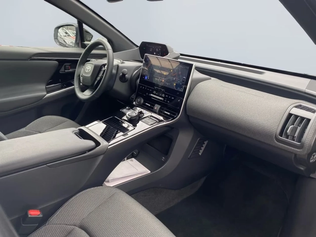 Toyota bZ4X Team player Matrix 360 ACC - автомобили, коли, обяви за нови и употребявани 15