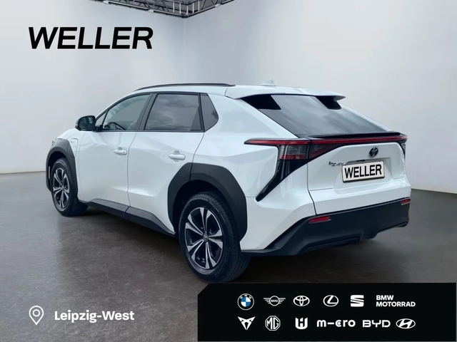 Toyota bZ4X Team player Matrix 360 ACC - автомобили, коли, обяви за нови и употребявани 4