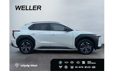 Toyota bZ4X Team player Matrix 360 ACC - автомобили, коли, обяви за нови и употребявани 7