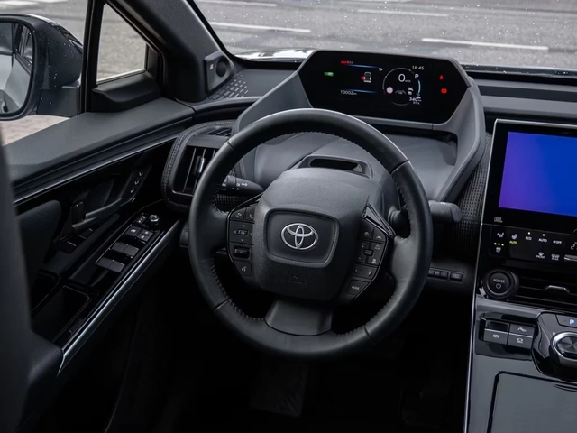 Toyota bZ4X AWD Leuge 360 JBL Winter Pack + Pano ACC - автомобили, коли, обяви за нови и употребявани 8