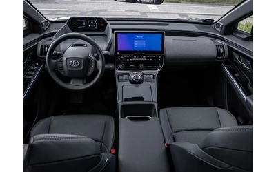 Toyota bZ4X AWD Leuge 360 JBL Winter Pack + Pano ACC - автомобили, коли, обяви за нови и употребявани 9