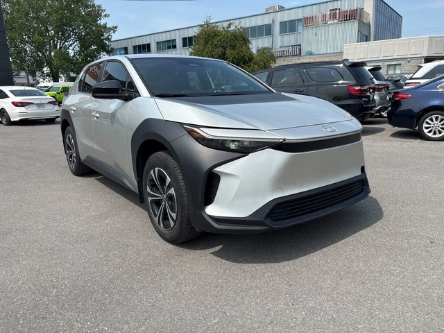 Toyota bZ4X LE FWD* BT* КАМЕРИ* НАВИ* ПОДГРЕВ и ДР - автомобили, коли, обяви за нови и употребявани 0
