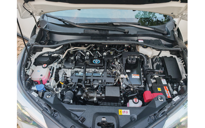 Toyota C-HR 1.8 HYBRYD-FACELIFT - автомобили, коли, обяви за нови и употребявани 17
