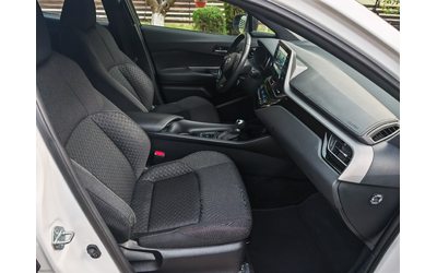 Toyota C-HR 1.8 HYBRYD-FACELIFT - автомобили, коли, обяви за нови и употребявани 8