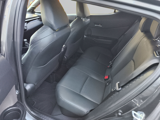 Toyota C-HR 1.8 VVTI-HYBRID / 122 HP EAT E-CVT 5D - автомобили, коли, обяви за нови и употребявани 10