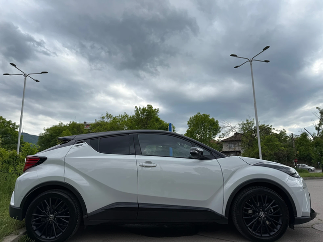 Toyota C-HR GR 2.0 HYBRID 184K.C ГЕРМАНИЯ ГАРАНЦИЯ 2031Г. - автомобили, коли, обяви за нови и употребявани 4