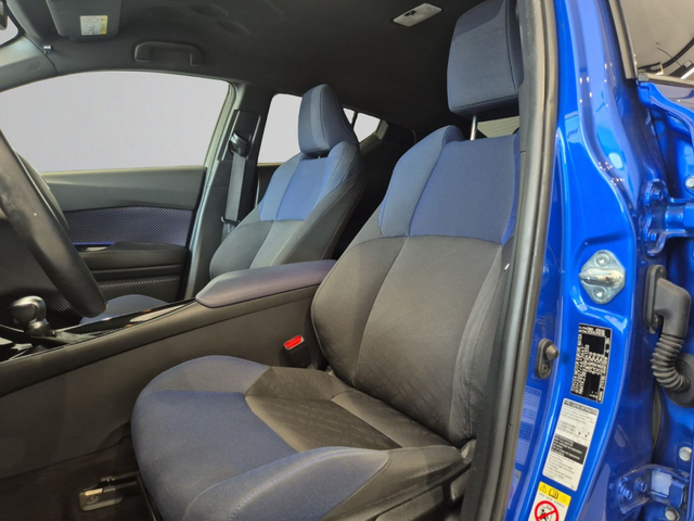 Toyota C-HR - автомобили, коли, обяви за нови и употребявани 10