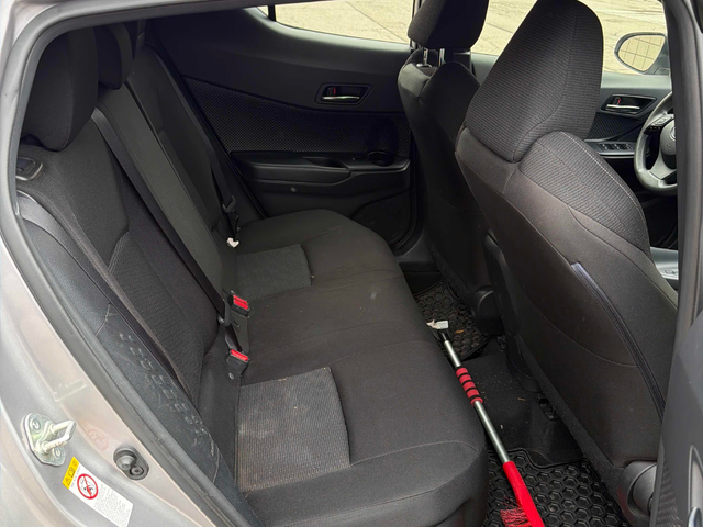 Toyota C-HR 2.0L 4cyl FWD - автомобили, коли, обяви за нови и употребявани 10