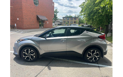 toyota-c-hr-2-0l-4cyl-fwd - 1