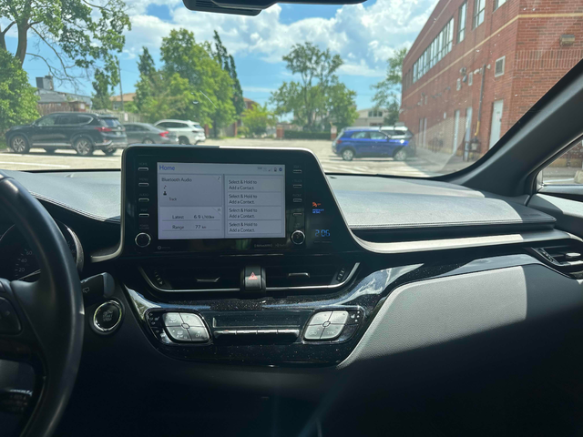 Toyota C-HR 2.0L 4cyl FWD - автомобили, коли, обяви за нови и употребявани 8