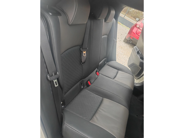 Toyota C-HR 1.8, 98к.с. GR, FULL - автомобили, коли, обяви за нови и употребявани 7