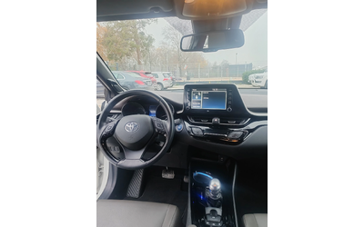 Toyota C-HR 1.8, 98к.с. GR, FULL - автомобили, коли, обяви за нови и употребявани 9