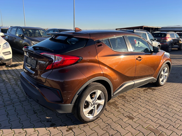 Toyota C-HR 1.8HIBRID AVTOMAT/NAVI/KAMERA EURO 6 - автомобили, коли, обяви за нови и употребявани 5