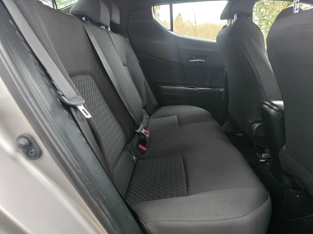 Toyota C-HR 1.8HYBRID-FACE-ГАРАНЦИОНЕН-95680КМ-НАВИ-ДИСТРОНИК - автомобили, коли, обяви за нови и употребявани 12