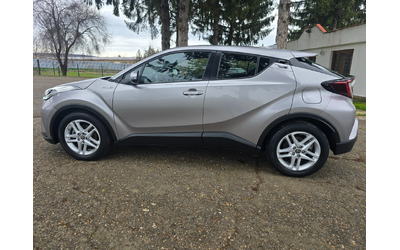 toyota-c-hr - 2