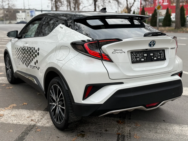 Toyota C-HR Бензин* Подгрев* Камера* Limited* SPORT* TOP - автомобили, коли, обяви за нови и употребявани 3