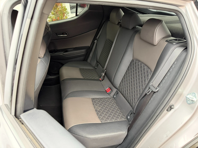 Toyota C-HR 2.0i* 184к* СЕРВИЗНА КНИЖКА С ПЪЛНА ИСТОРИЯ В ТОЙО - автомобили, коли, обяви за нови и употребявани 9