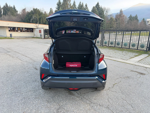 Toyota C-HR 1.8 Hybrid Facelift - автомобили, коли, обяви за нови и употребявани 16
