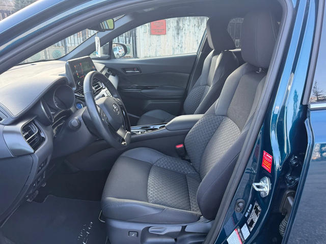 Toyota C-HR 1.8 Hybrid Facelift - автомобили, коли, обяви за нови и употребявани 8