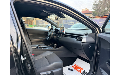 Toyota C-HR 1.8 HYBRID Keyless go  Distronic Euro 6 - автомобили, коли, обяви за нови и употребявани 13