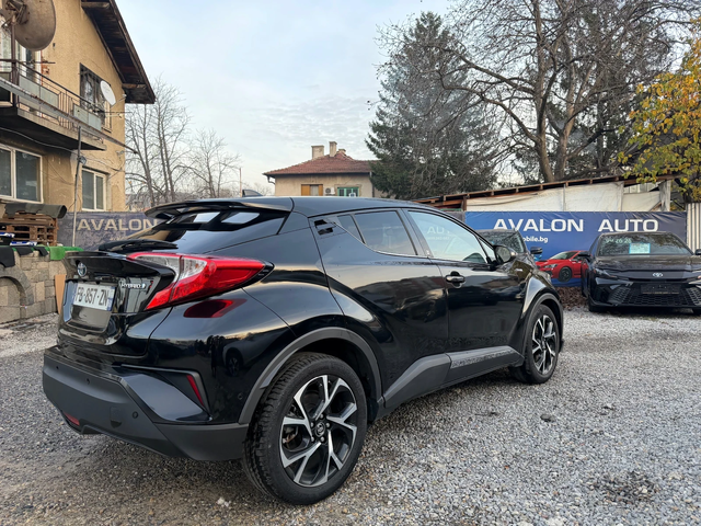 Toyota C-HR 1.8 HYBRID Keyless go  Distronic Euro 6 - автомобили, коли, обяви за нови и употребявани 3