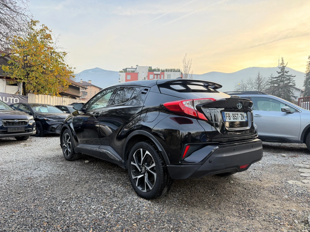 Toyota C-HR 1.8 HYBRID Keyless go  Distronic Euro 6 - автомобили, коли, обяви за нови и употребявани 5
