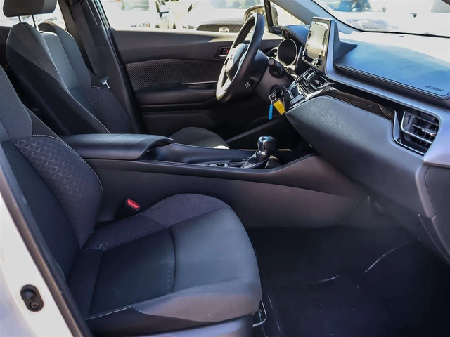 Toyota C-HR * ZGX10L * CARFAX * ЦЕНА ДО БГ - автомобили, коли, обяви за нови и употребявани 16