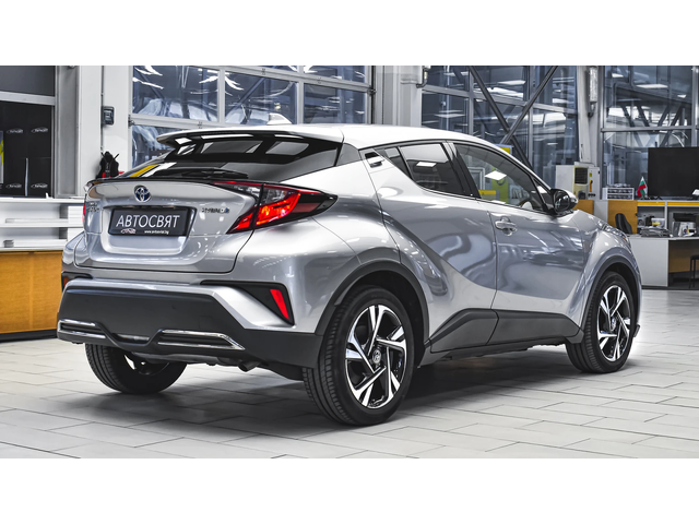 Toyota C-HR 2.0 Hybrid Club Automatic - автомобили, коли, обяви за нови и употребявани 5