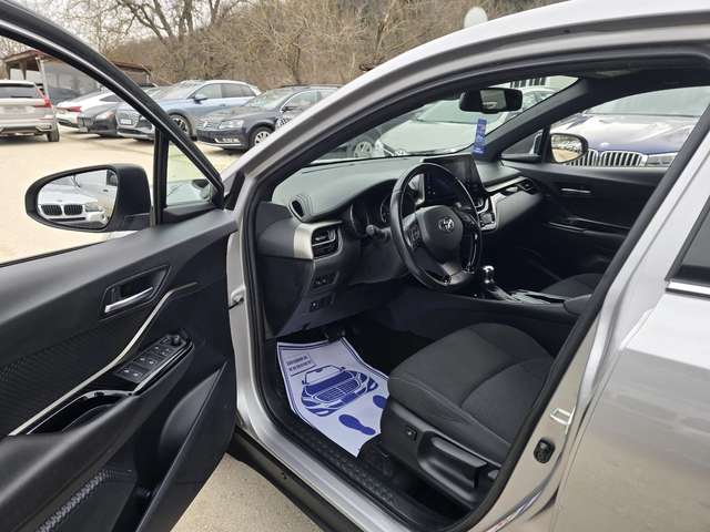 Toyota C-HR 1.8 148к.с Топ състояние - автомобили, коли, обяви за нови и употребявани 9