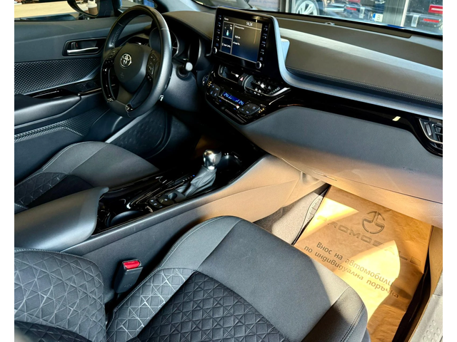 Toyota C-HR Гаранционен* Hybrid * VVT-i * Лизинг - автомобили, коли, обяви за нови и употребявани 12