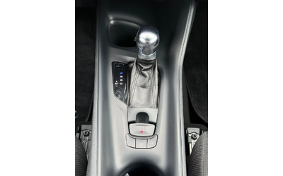 Toyota C-HR XLE* АвтоКредит* (ЦЕНА ДО БГ) - автомобили, коли, обяви за нови и употребявани 8