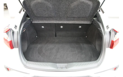 Toyota C-HR АвтоКредит  (ЦЕНА ДО БГ) - автомобили, коли, обяви за нови и употребявани 9