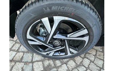 Toyota C-HR 2.0-Hybrid 185k.c./НАЛИЧНИ/ 0 km - автомобили, коли, обяви за нови и употребявани 12