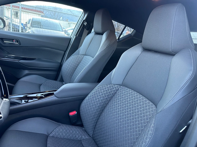 Toyota C-HR 2.0-Hybrid 185k.c./НАЛИЧНИ/ 0 km - автомобили, коли, обяви за нови и употребявани 6