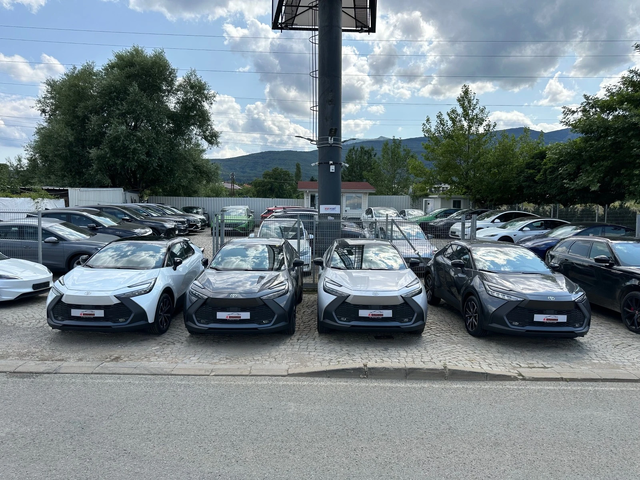 Toyota C-HR 0 км/2, 0/Hibrid/197ps./НАЛИЧЕН/Team Deutschland/ - автомобили, коли, обяви за нови и употребявани 5