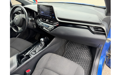Toyota C-HR, 2019 г., 109182 км, 0 к.с. - автомобили, коли, обяви за нови и употребявани 9