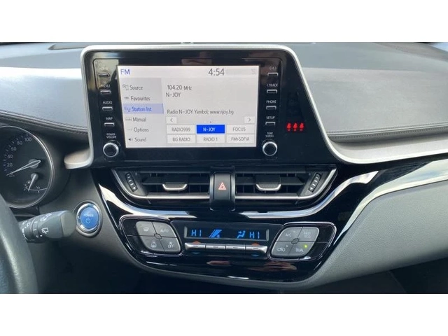 Toyota C-HR 1.8H - автомобили, коли, обяви за нови и употребявани 14