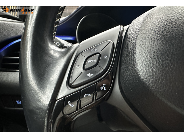 Toyota C-HR Hybrid/Кожа/Екстров - автомобили, коли, обяви за нови и употребявани 19