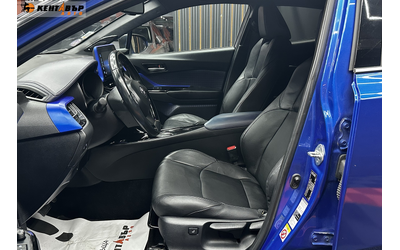 Toyota C-HR Hybrid/Кожа/Екстров - автомобили, коли, обяви за нови и употребявани 8