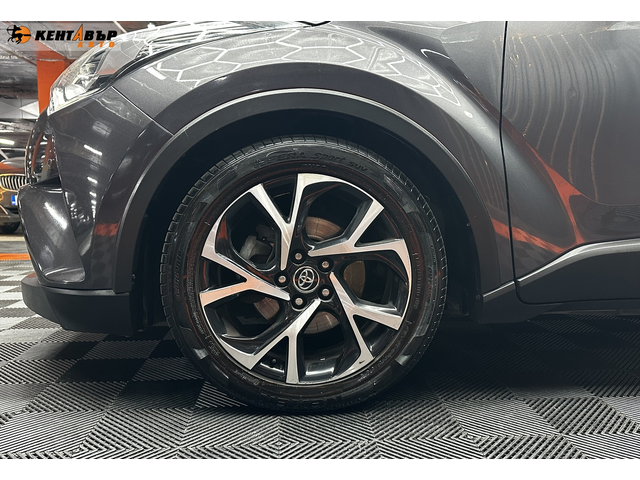 Toyota C-HR Hybrid/Кожа/Екстров/ГАРАНЦИЯ - автомобили, коли, обяви за нови и употребявани 5