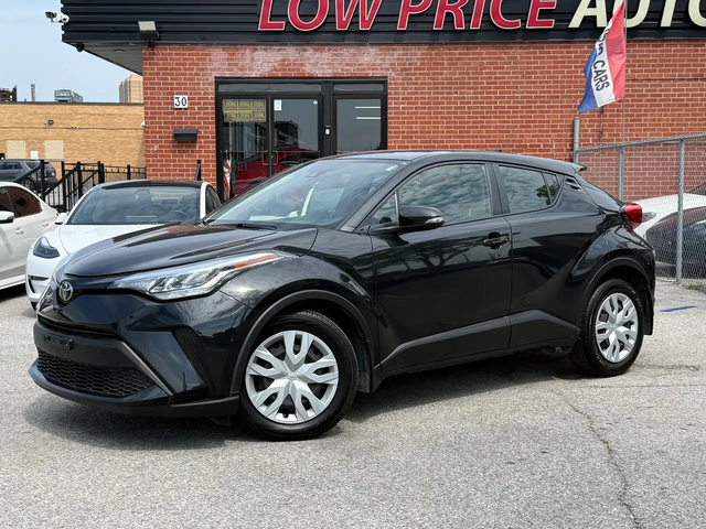 Toyota C-HR LE l FWD l CarPlay l Eco Vehicle l 2.0L l 4Cyl l Front Wheel Drive - автомобили, коли, обяви за нови и употребявани 1